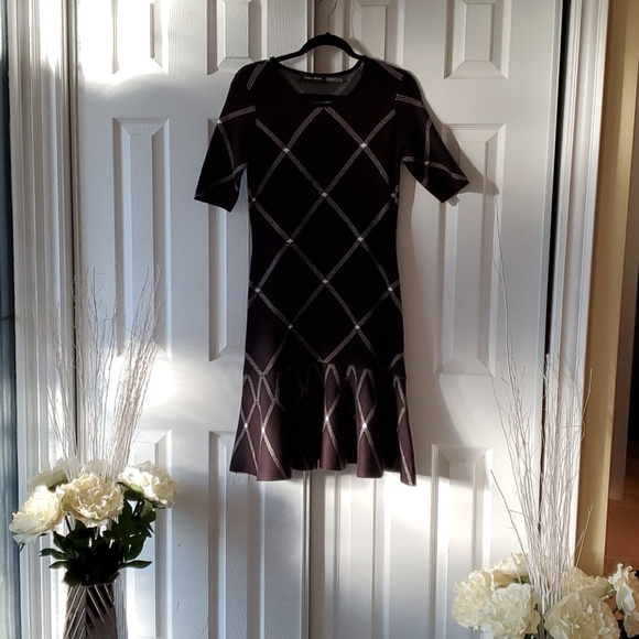 2/50 dresses Ivanka Trump ruffle dress